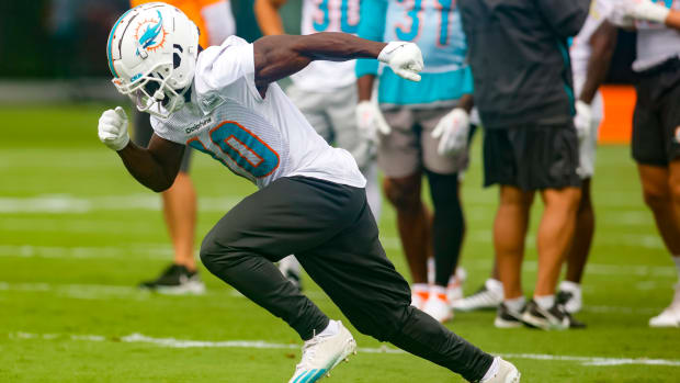 Miami Dolphins wide receiver Tyreek Hill
